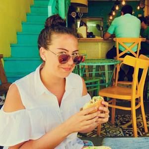 Meet your Posher, Cara